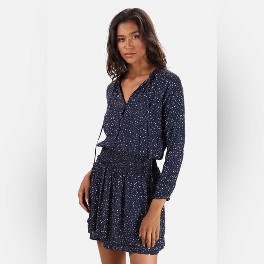 RAILS Jasmine Dress Size Medium Navy Blue Star Nova Print Motif Short V Neck L